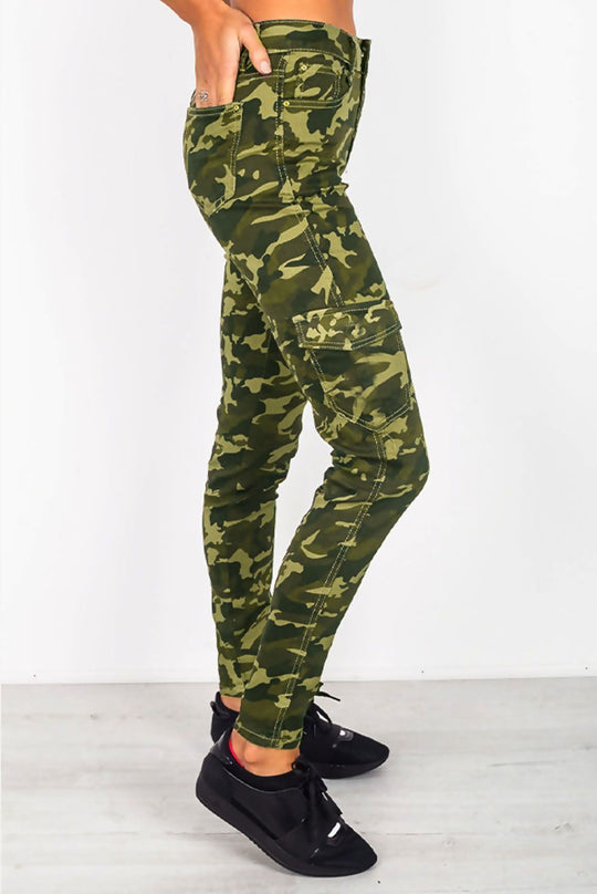 Camo Cargo Styled Skinny Fit Jeans