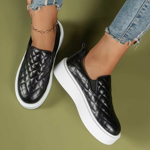 Women's Slip-on Platform Loafers - Black/White