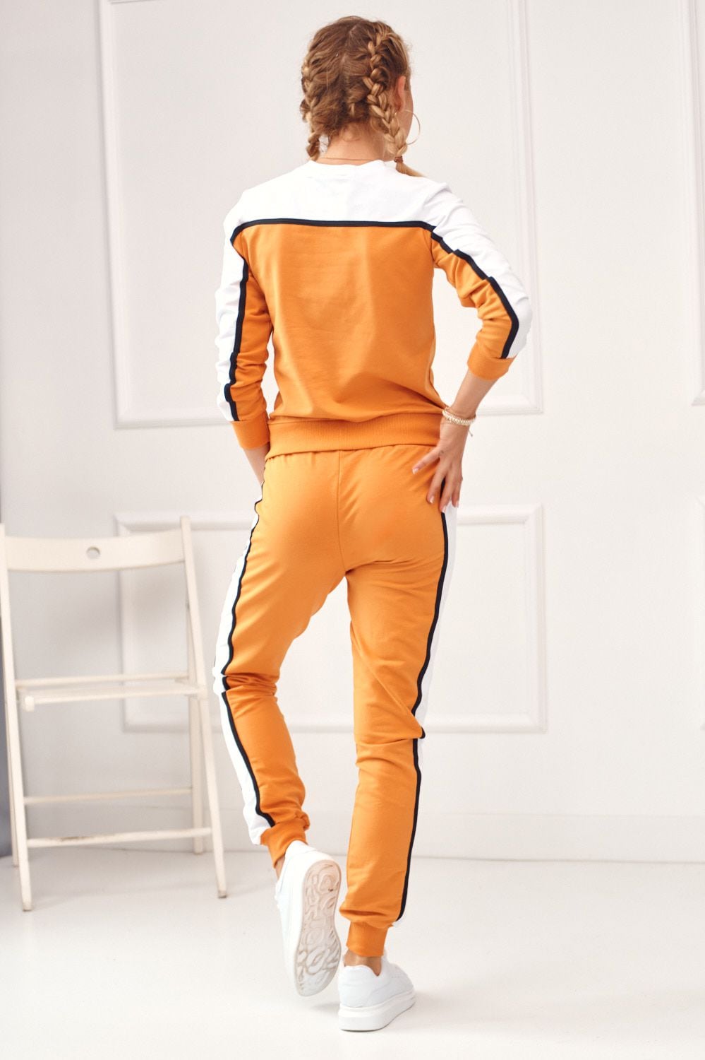 Stylish women's slim fit tracksuit in the color of mustard 111700