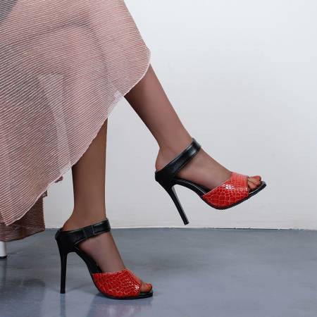 New High Heel Ladies Fashion Sandals