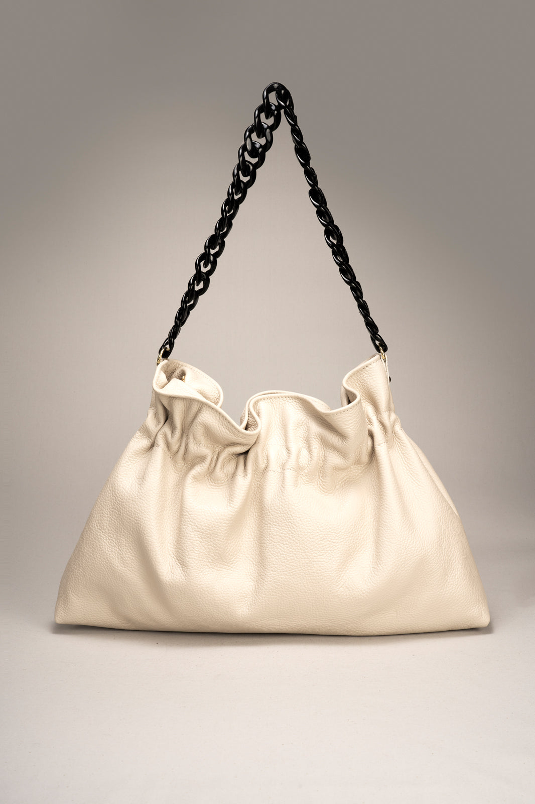 GLORIA VERDE MELA Dollaro Leather Chain Handbag - Cream